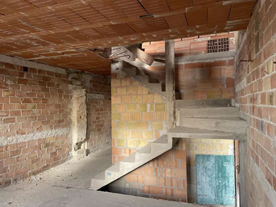 Immagine 12 di Rustico / casale in vendita  in CONTRADA VARDANEGA a Possagno