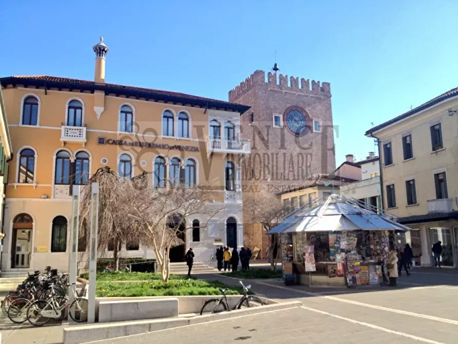 Immagine 1 di Palazzo in vendita  a Venezia