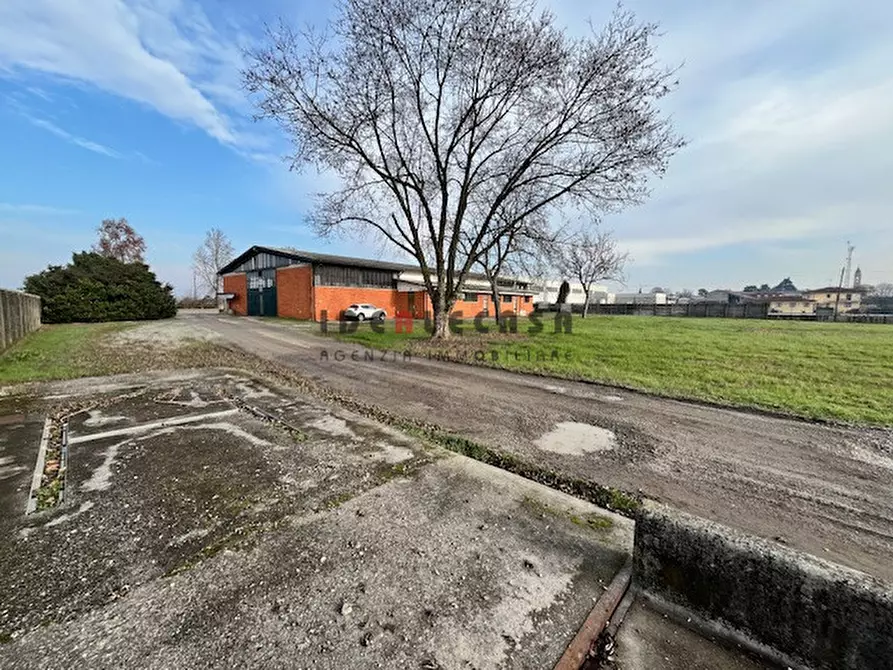 Immagine 10 di Capannone industriale in vendita  in Via dante Alighieri a Corzano