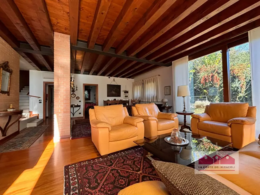 Immagine 4 di Casa bifamiliare in affitto  in Via della Scola a Vicenza