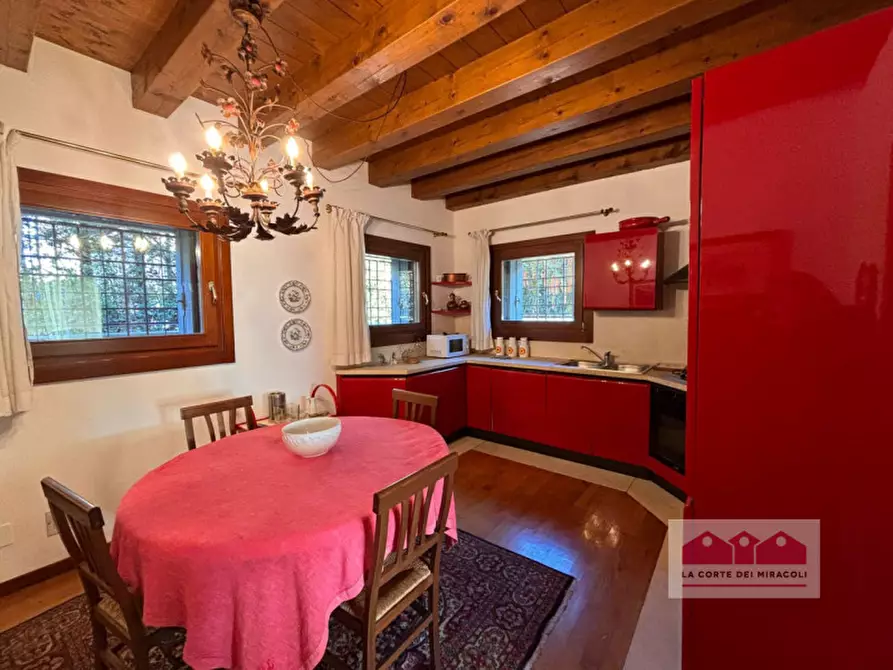 Immagine 6 di Casa bifamiliare in affitto  in Via della Scola a Vicenza