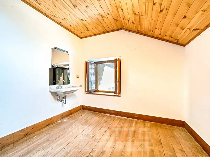 Immagine 16 di Bed & Breakfast in vendita  in Via Verno 8 a Alagna Valsesia