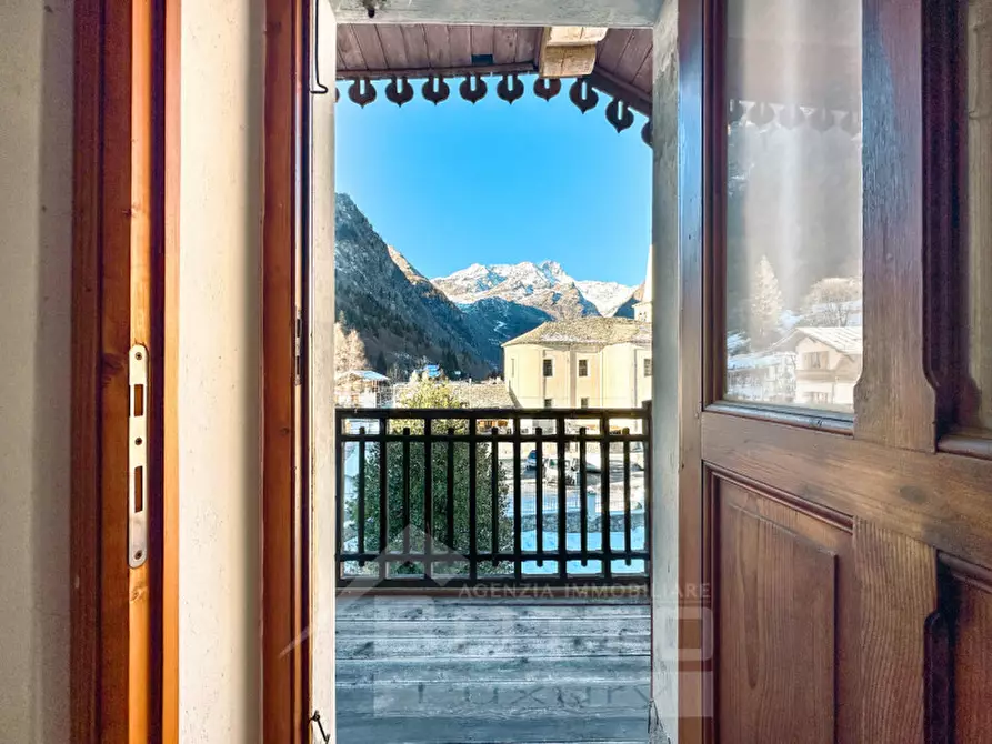 Immagine 33 di Bed & Breakfast in vendita  in Via Verno 8 a Alagna Valsesia