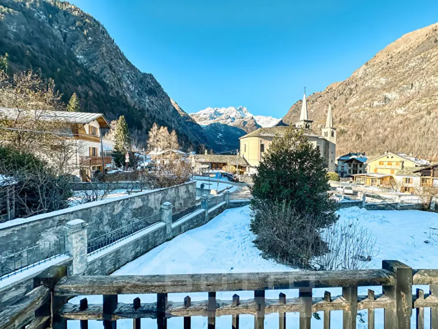 Immagine 43 di Bed & Breakfast in vendita  in Via Verno 8 a Alagna Valsesia