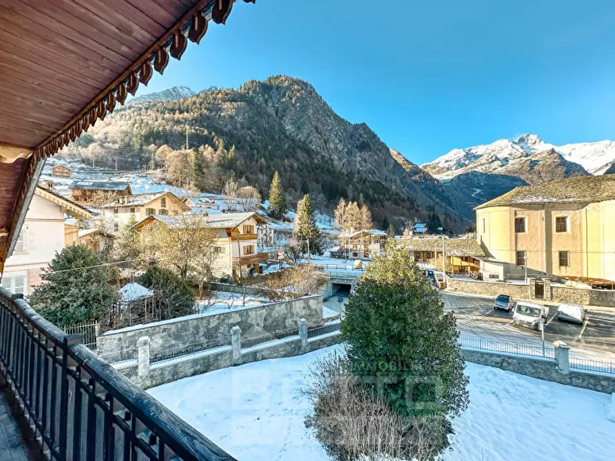 Immagine 47 di Bed & Breakfast in vendita  in Via Verno 8 a Alagna Valsesia