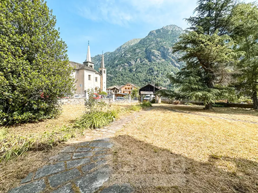 Immagine 53 di Bed & Breakfast in vendita  in Via Verno 8 a Alagna Valsesia