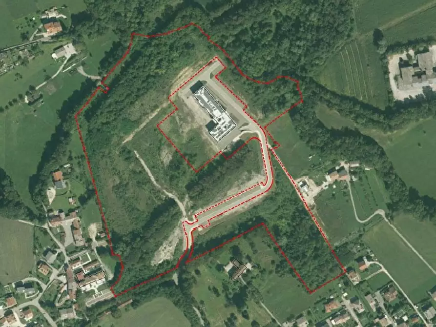 Immagine 5 di Terreno in vendita  in Via Guido Rossa a Belluno