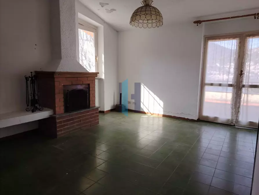 Immagine 11 di Appartamento in vendita  in Menzino a Monte Isola