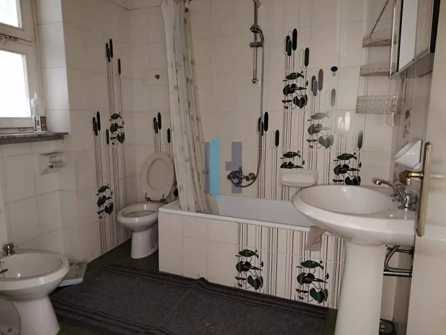 Immagine 17 di Appartamento in vendita  in Menzino a Monte Isola