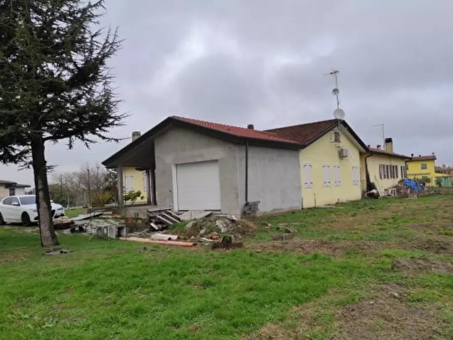 Immagine 3 di Casa bifamiliare in vendita  in Via Maresana, 5 a Cavarzere