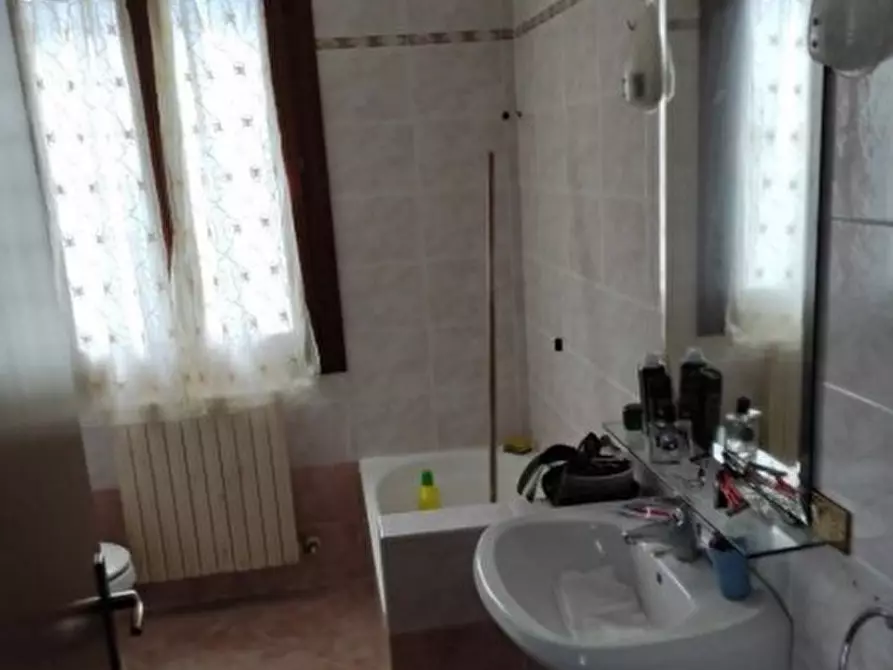 Immagine 7 di Casa bifamiliare in vendita  in Via Maresana, 5 a Cavarzere