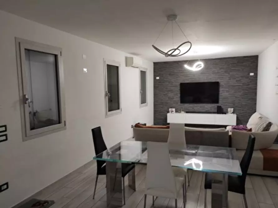 Immagine 8 di Casa bifamiliare in vendita  in Via Maresana, 5 a Cavarzere