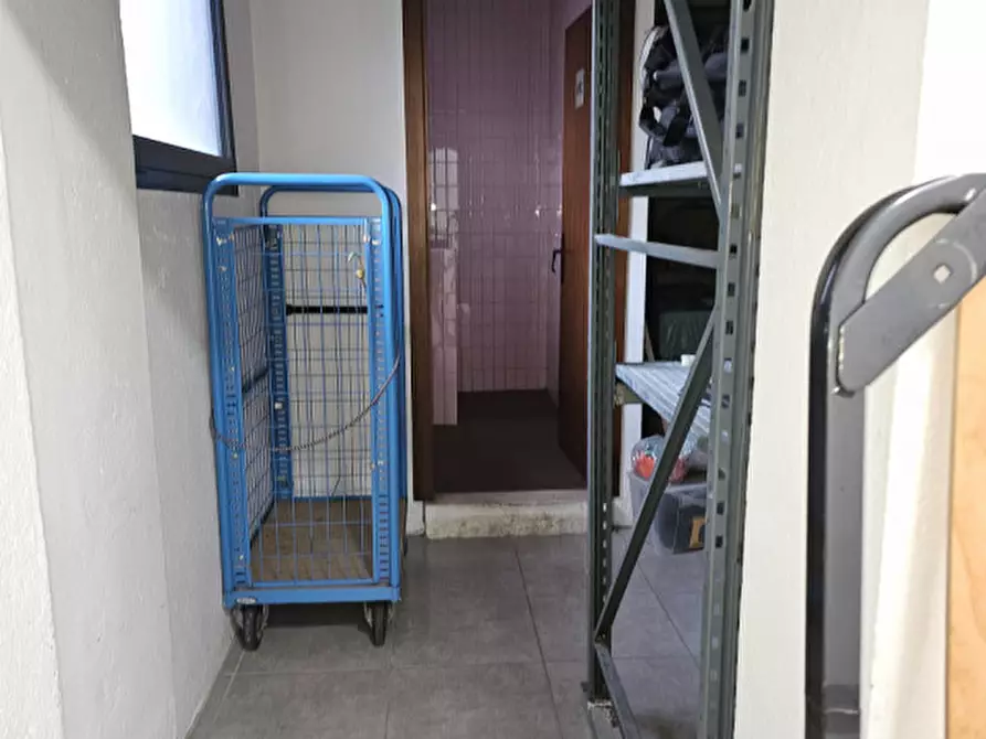 Immagine 7 di Magazzino in vendita  in VIALE DEL SOLE a Vicenza