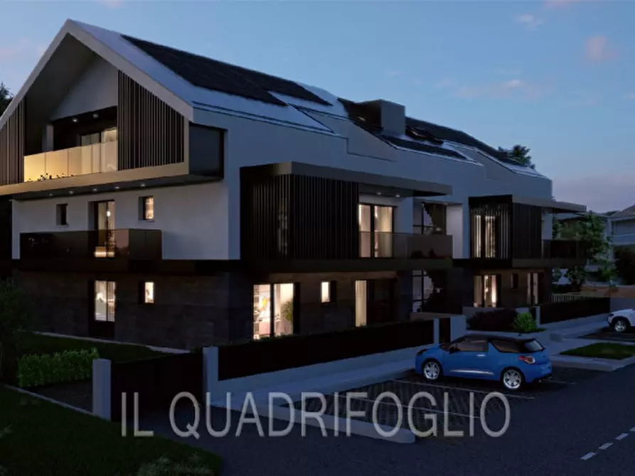 Immagine 10 di Attico in vendita  in Via Montessori a Cesena