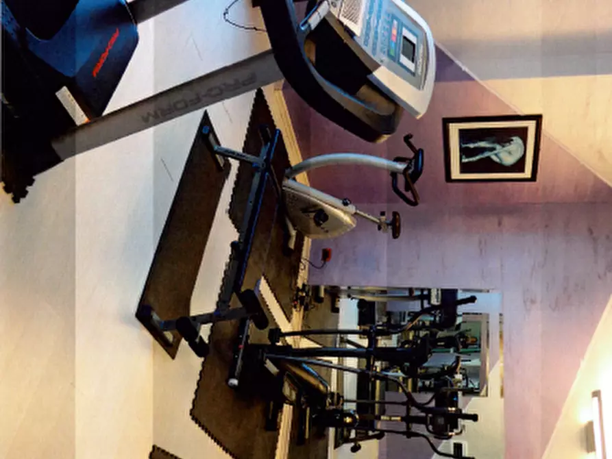 Immagine 6 di Hotel in vendita  a Torino