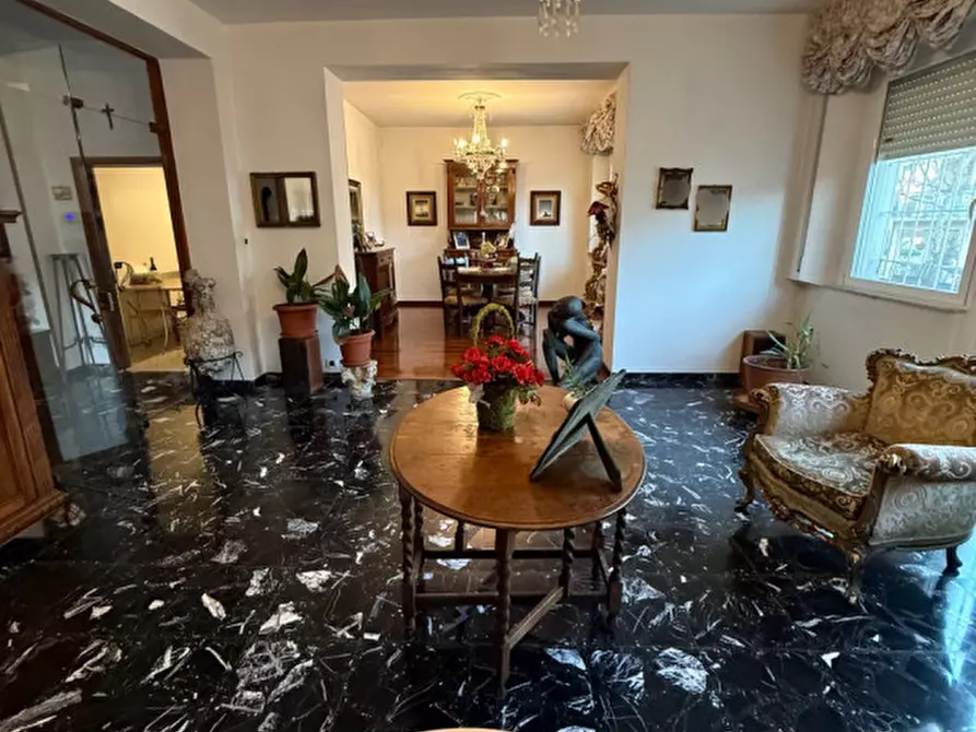 Immagine 1 di Casa bifamiliare in vendita  in Via Mascagni a Senigallia