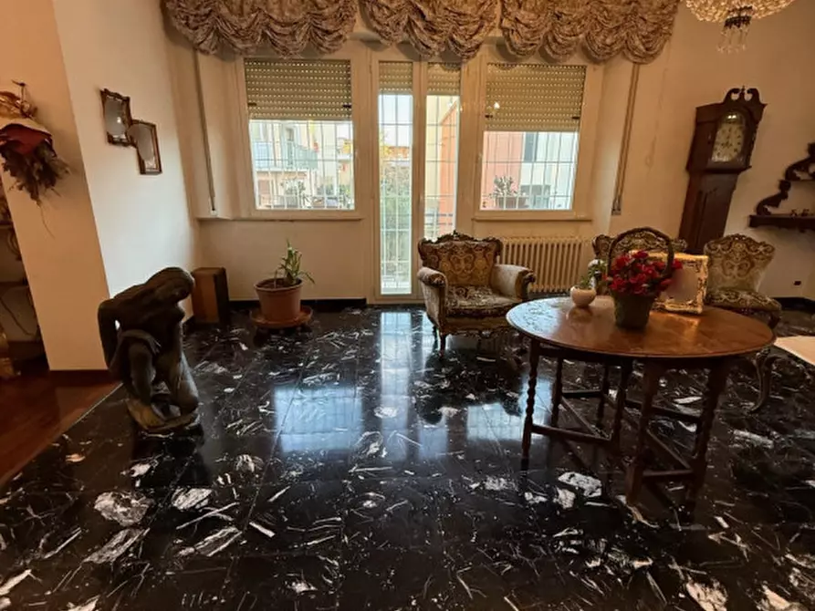 Immagine 5 di Casa bifamiliare in vendita  in Via Mascagni a Senigallia