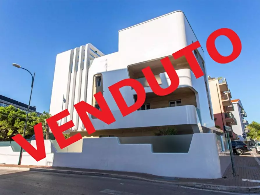 Immagine 1 di Appartamento in vendita  in VIA ARAPIETRA, 39 a Pescara