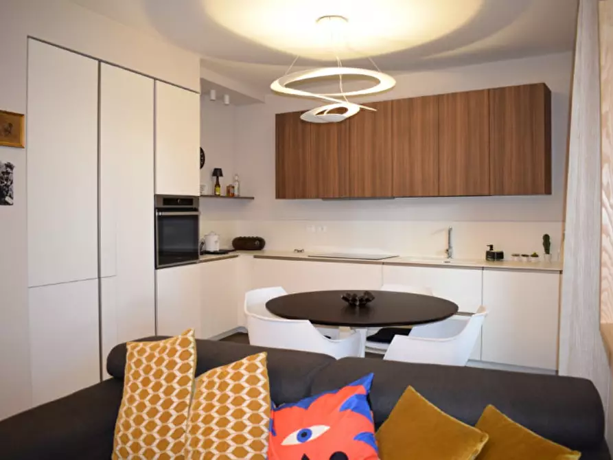 Immagine 8 di Appartamento in vendita  in VIA ARAPIETRA, 39 a Pescara