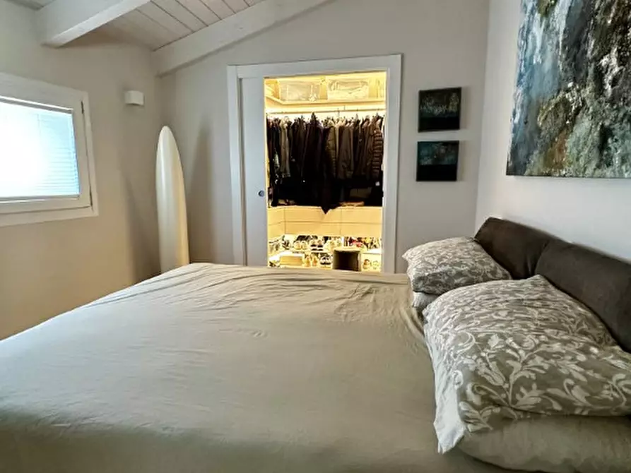 Immagine 14 di Appartamento in vendita  in VIA ARAPIETRA, 39 a Pescara