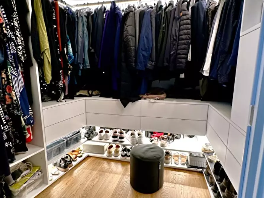 Immagine 15 di Appartamento in vendita  in VIA ARAPIETRA, 39 a Pescara