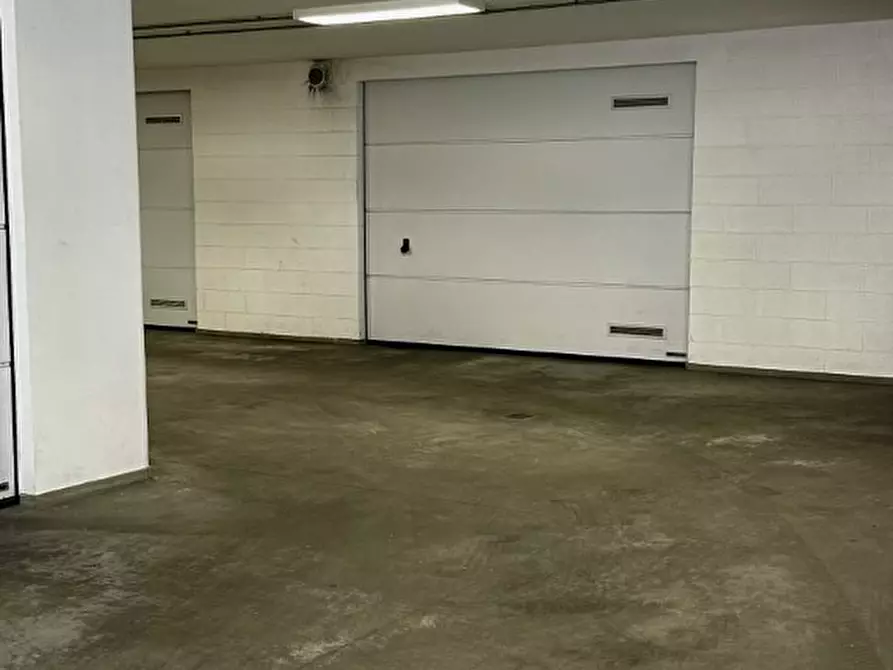 Immagine 27 di Appartamento in vendita  in VIA ARAPIETRA, 39 a Pescara