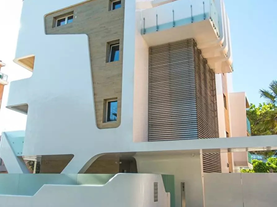 Immagine 28 di Appartamento in vendita  in VIA ARAPIETRA, 39 a Pescara