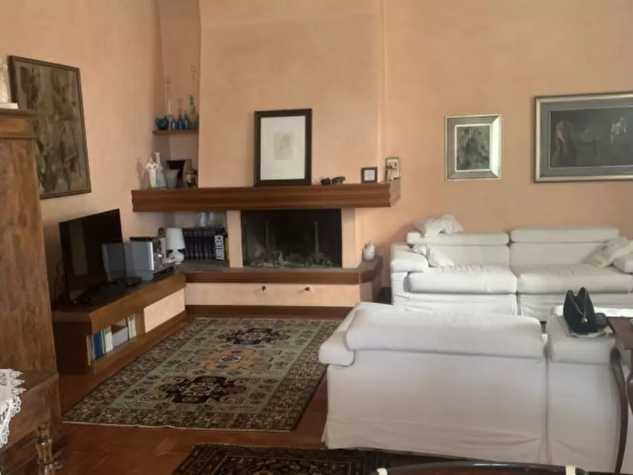 Immagine 7 di Villa in vendita  a Vicenza