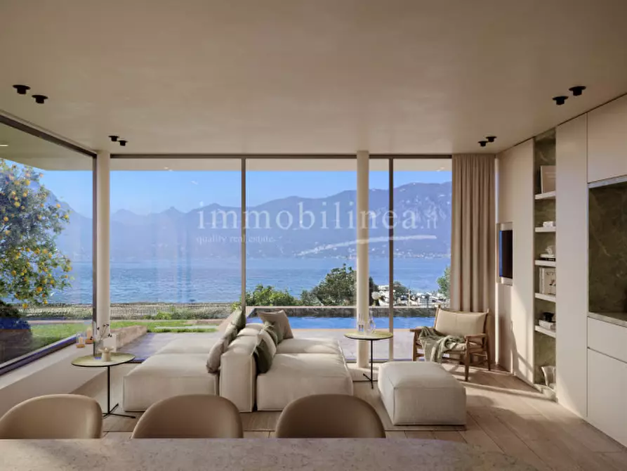 Immagine 4 di Appartamento in vendita  a Torri Del Benaco