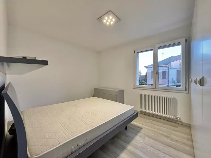 Immagine 7 di Appartamento in vendita  in Viale Erminia Fuà Fusinato, a Rovigo