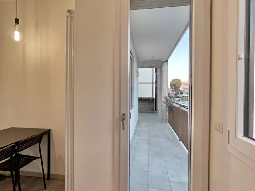 Immagine 11 di Appartamento in vendita  in Viale Erminia Fuà Fusinato, a Rovigo