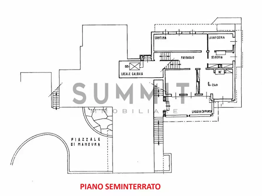 Immagine 18 di Villa in vendita  in schio centro a Schio