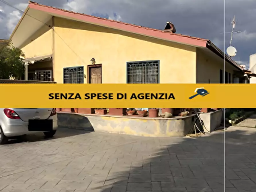 Immagine 1 di Villa in vendita  in Via Priamo, 59 a Ardea