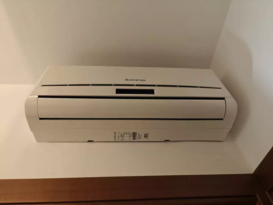 Immagine 6 di Appartamento in vendita  a Rovigo