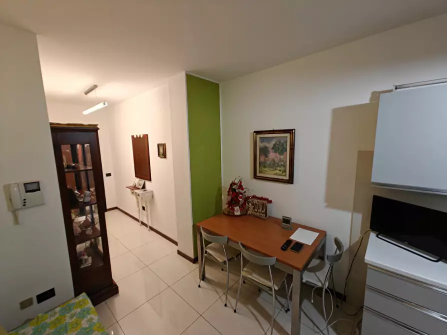 Immagine 7 di Appartamento in vendita  a Rovigo