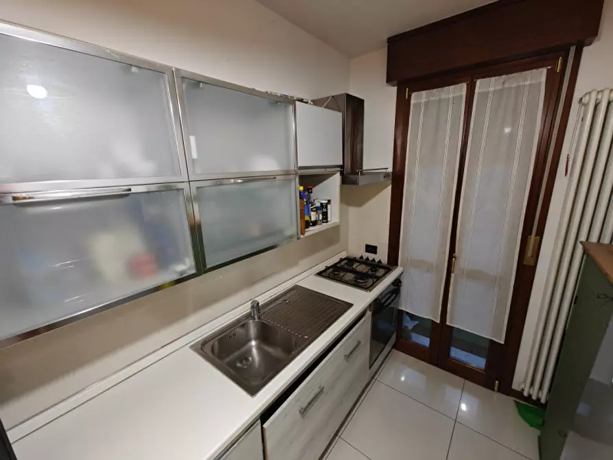 Immagine 9 di Appartamento in vendita  a Rovigo