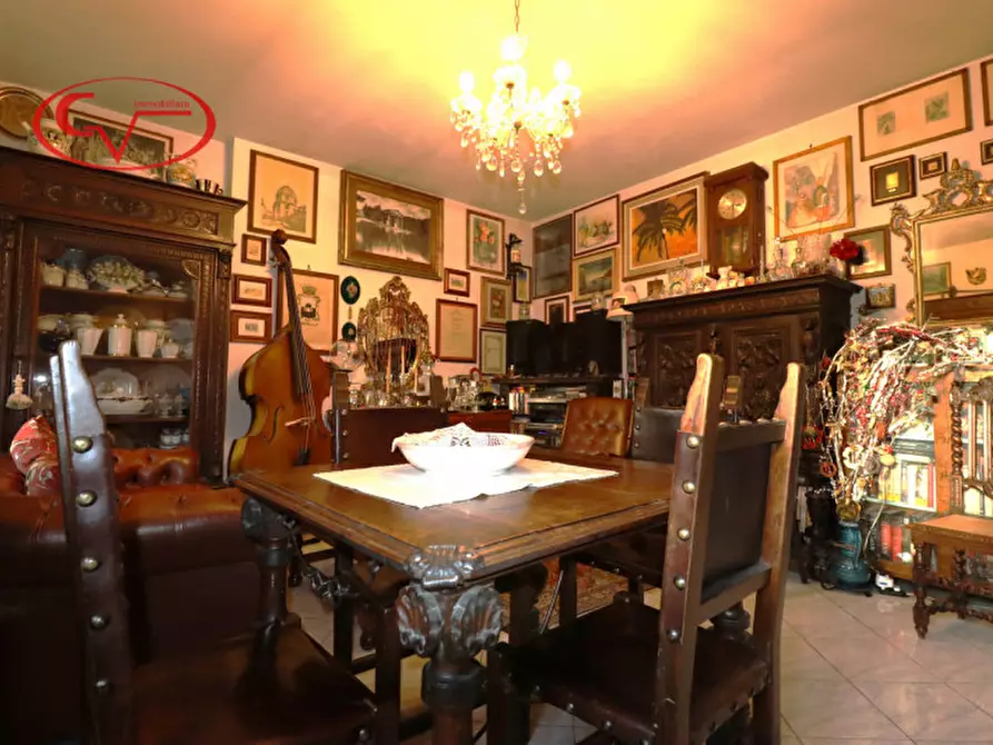 Immagine 2 di Appartamento in vendita  in VIA TRENTO a Montevarchi