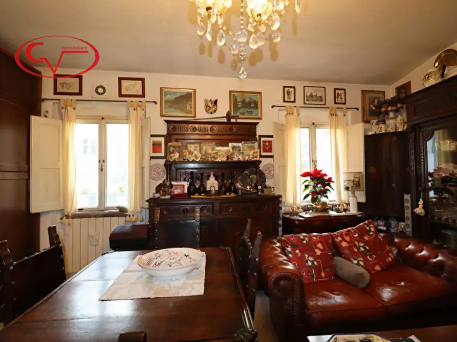 Immagine 5 di Appartamento in vendita  in VIA TRENTO a Montevarchi