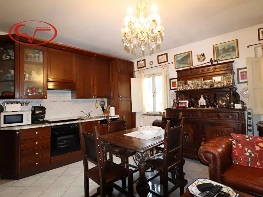 Immagine 6 di Appartamento in vendita  in VIA TRENTO a Montevarchi