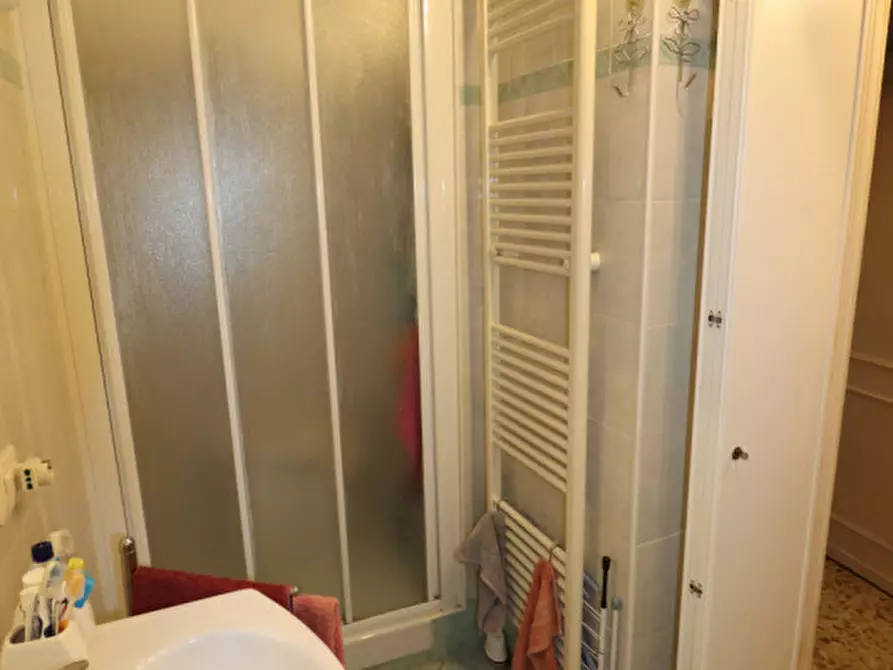 Immagine 16 di Appartamento in vendita  in VIA TRENTO a Montevarchi