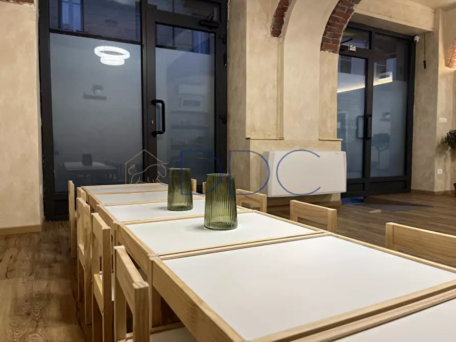 Immagine 6 di Negozio in affitto  in via Matteo Pescatore 7 a Torino