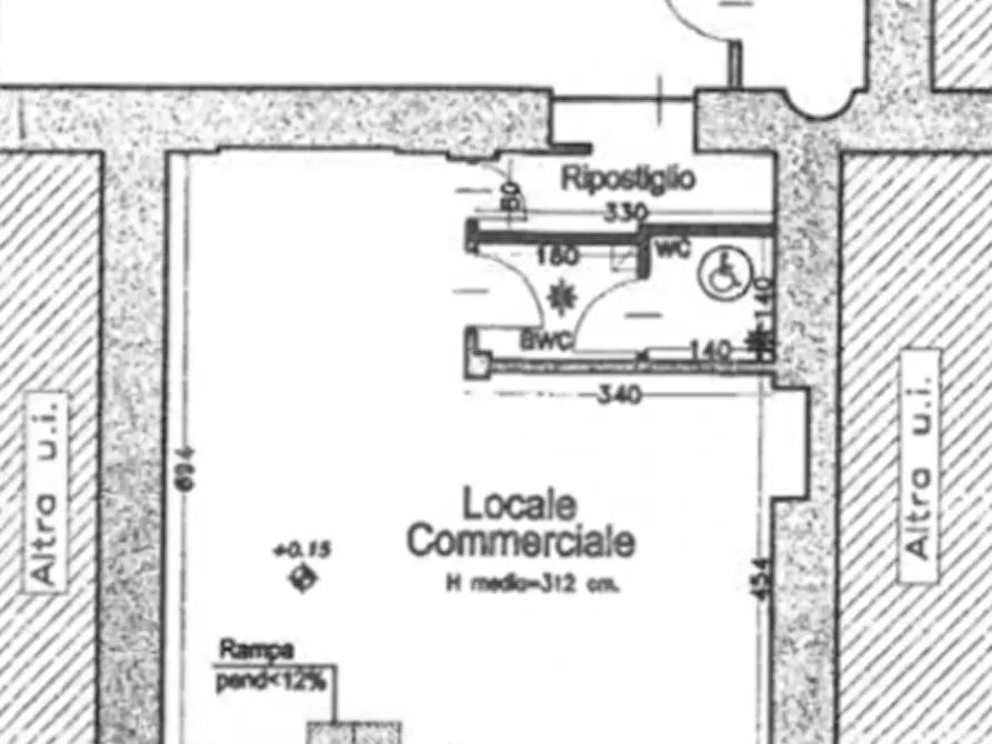 Immagine 19 di Negozio in affitto  in via Matteo Pescatore 7 a Torino