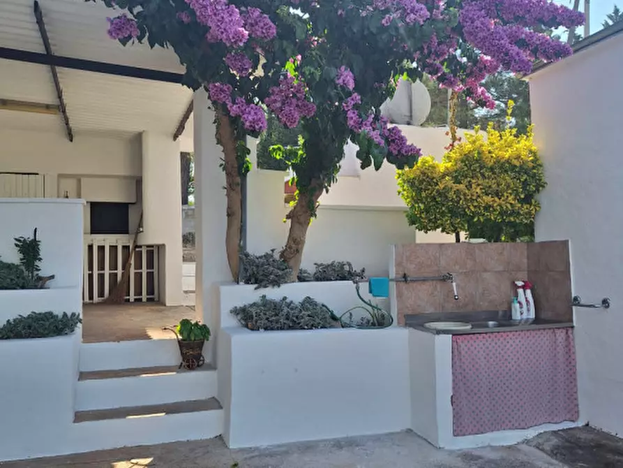 Immagine 35 di Villa in vendita  in Contrada Ulmo a Ceglie Messapico