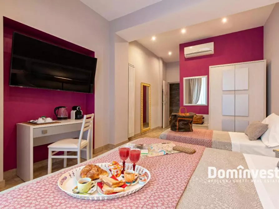 Immagine 20 di Attività commerciale in vendita  in Via XXIV Maggio a Roma