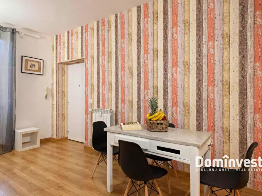 Immagine 14 di Attività commerciale in vendita  in Via Dei Sardi a Roma