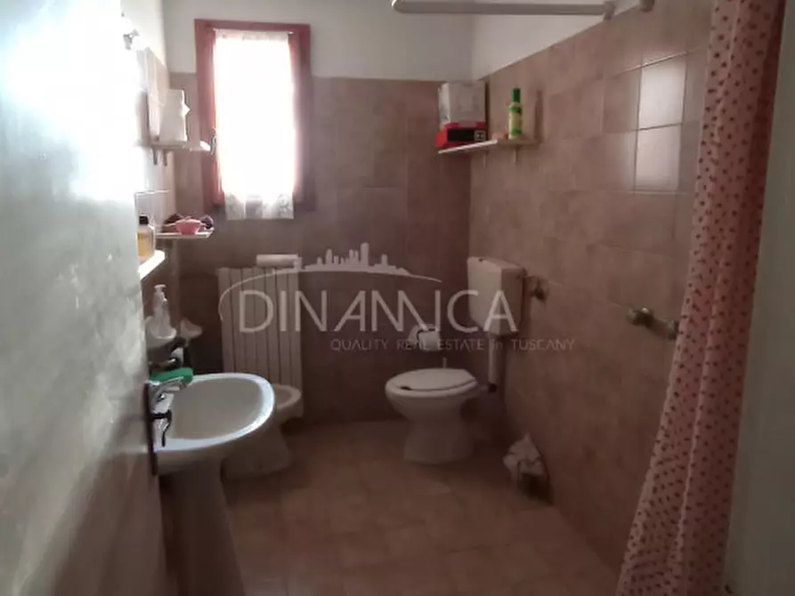 Immagine 15 di Rustico / casale in vendita  a Vinci