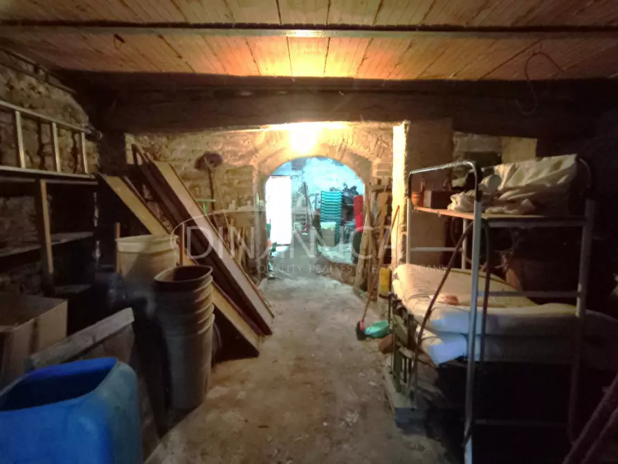 Immagine 31 di Rustico / casale in vendita  a Vinci