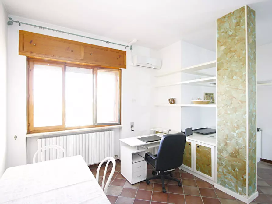 Immagine 5 di Attico in vendita  in Viale Italia a Matino