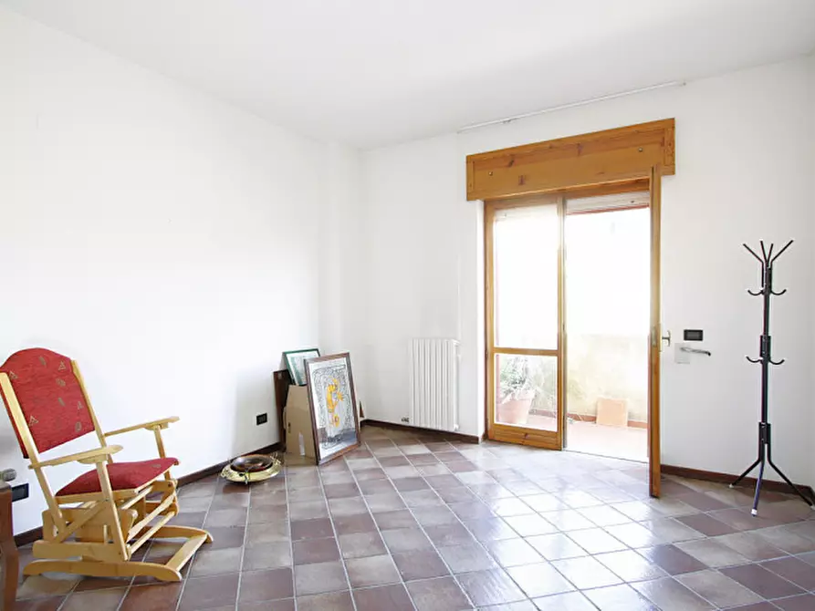 Immagine 22 di Attico in vendita  in Viale Italia a Matino