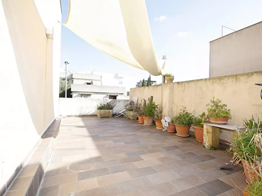 Immagine 33 di Attico in vendita  in Viale Italia a Matino